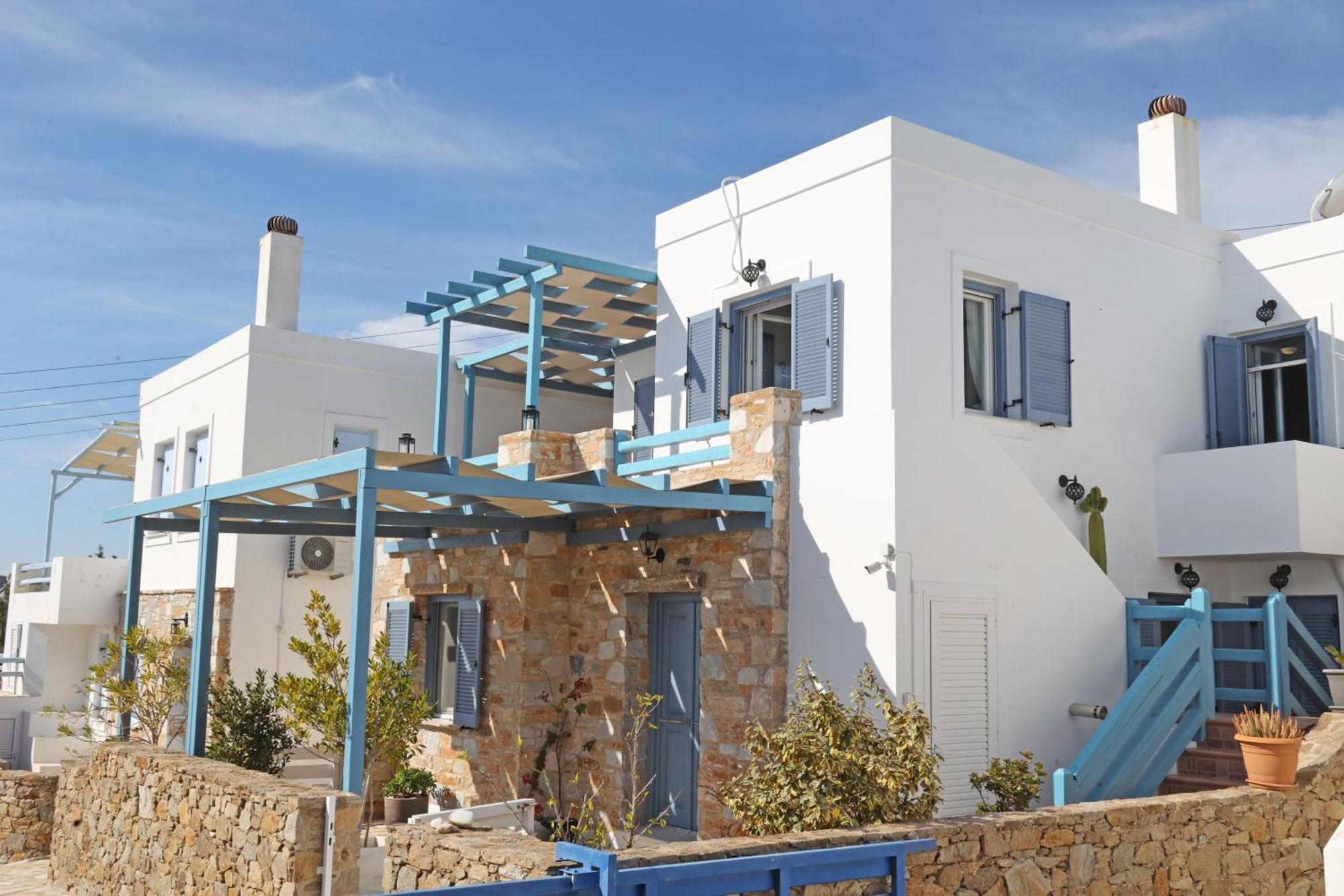 Ebatis Guesthouse Vári Exteriör bild